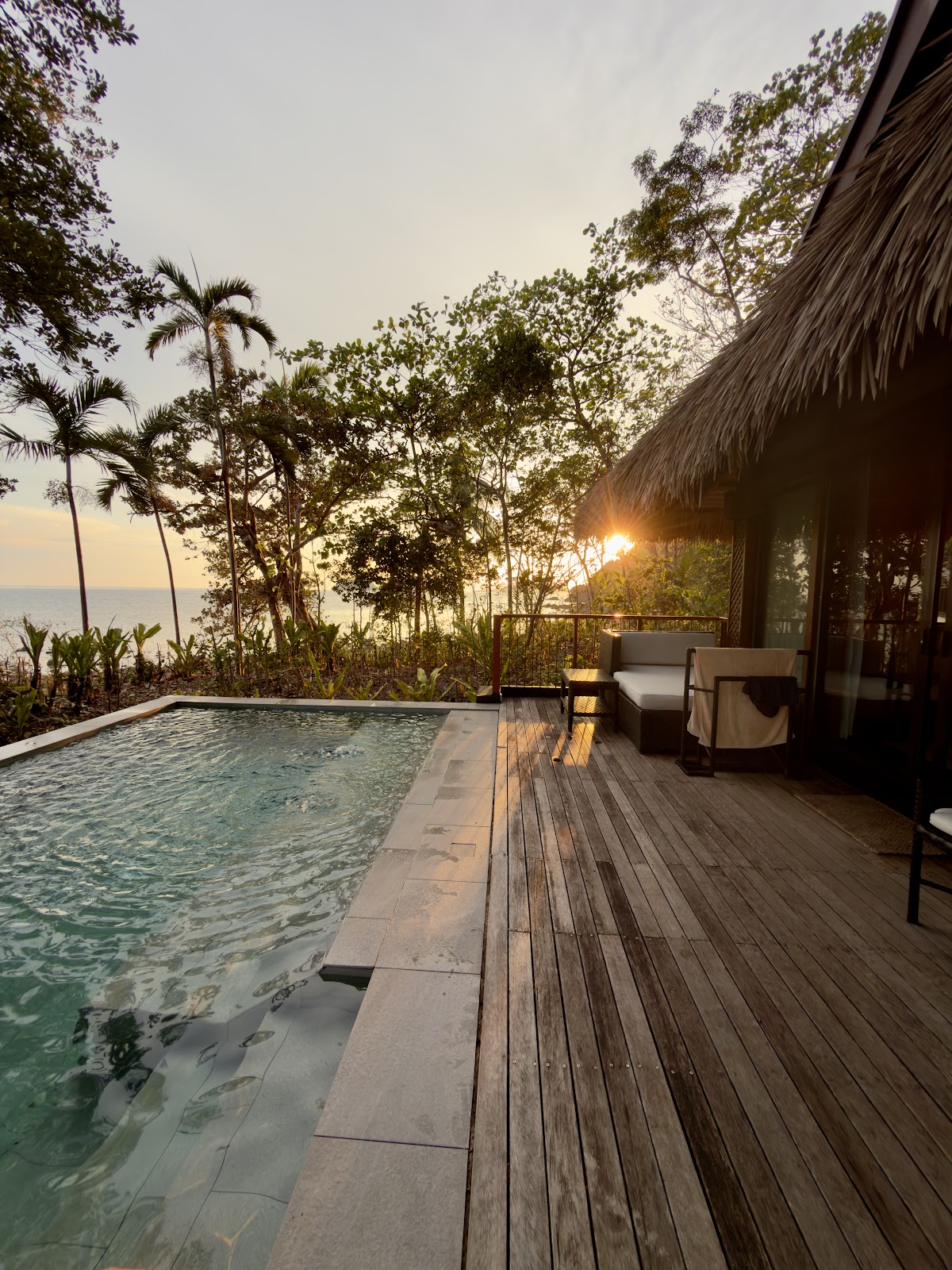 El Nido Resorts · chain guide