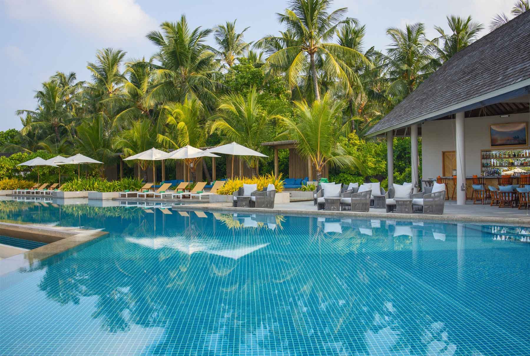 Emerald Faarufushi Resort & Spa