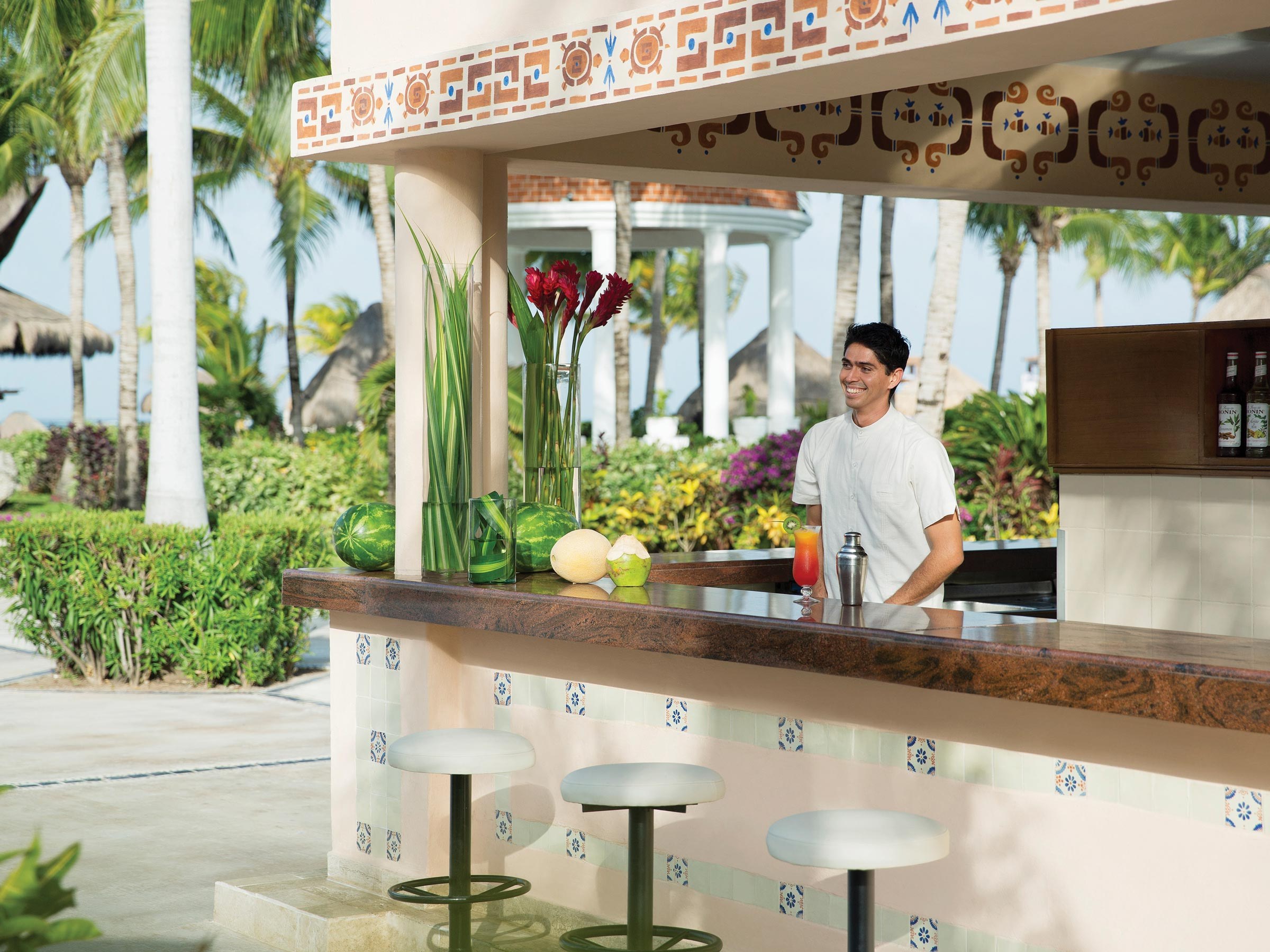 Prelude Bar