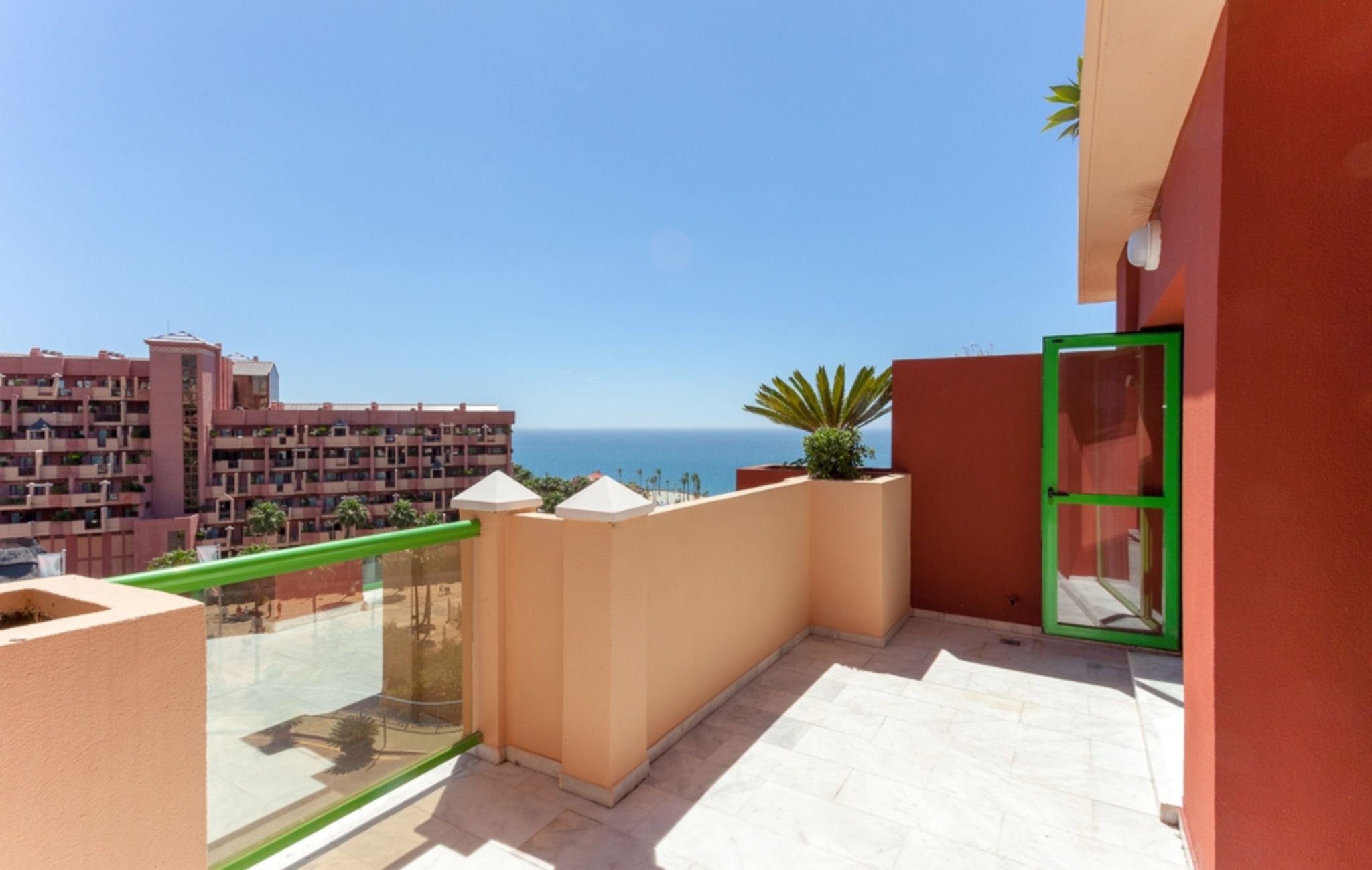 Junior suite terrace with sea view
