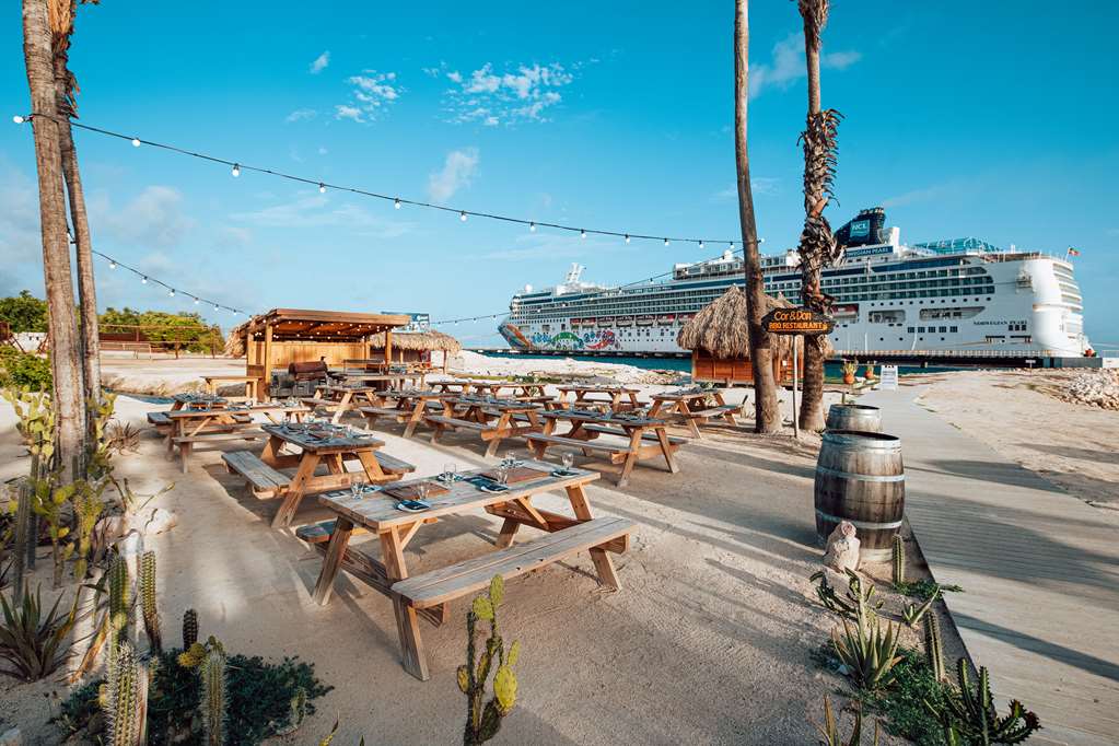 Mangrove Beach Corendon Curaçao All-Inclusive Resort, Curio by Hilton