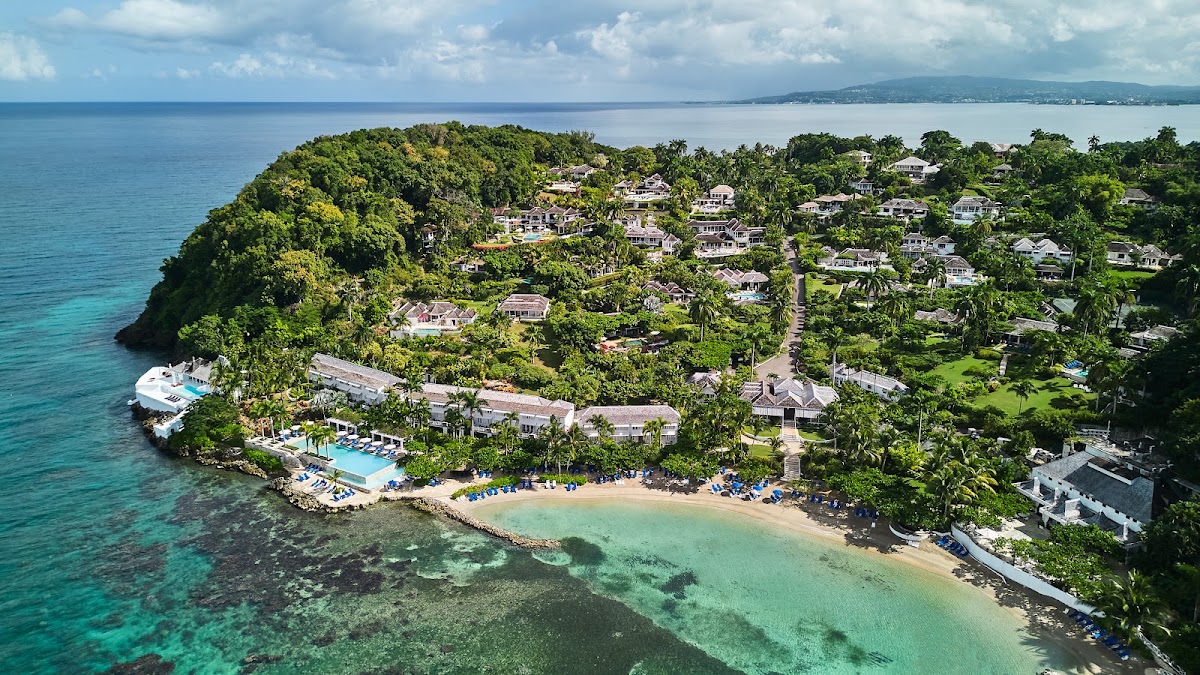 Round Hill Hotel and Villas
