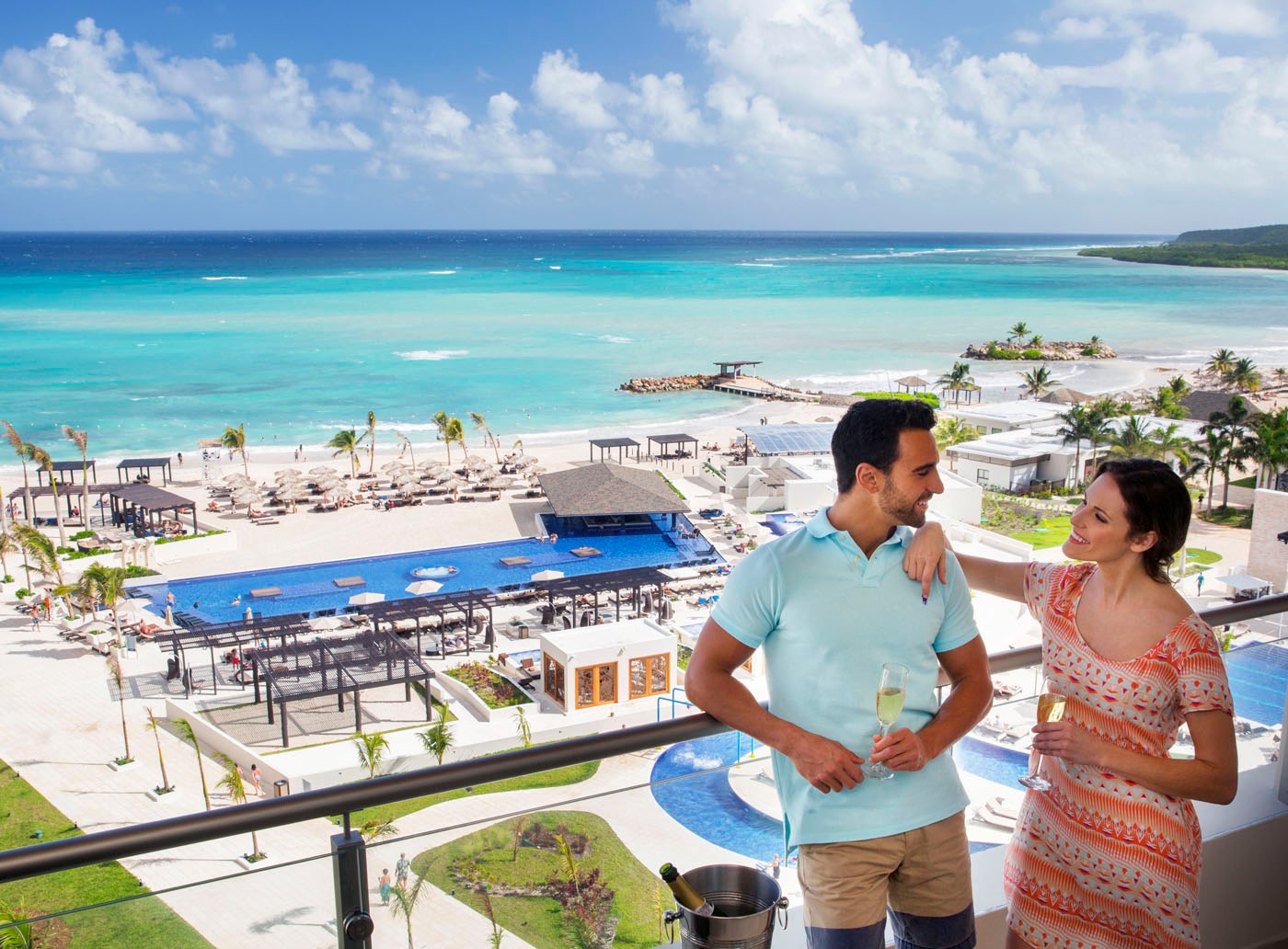 Chairman Suite balcony overlooking the beach