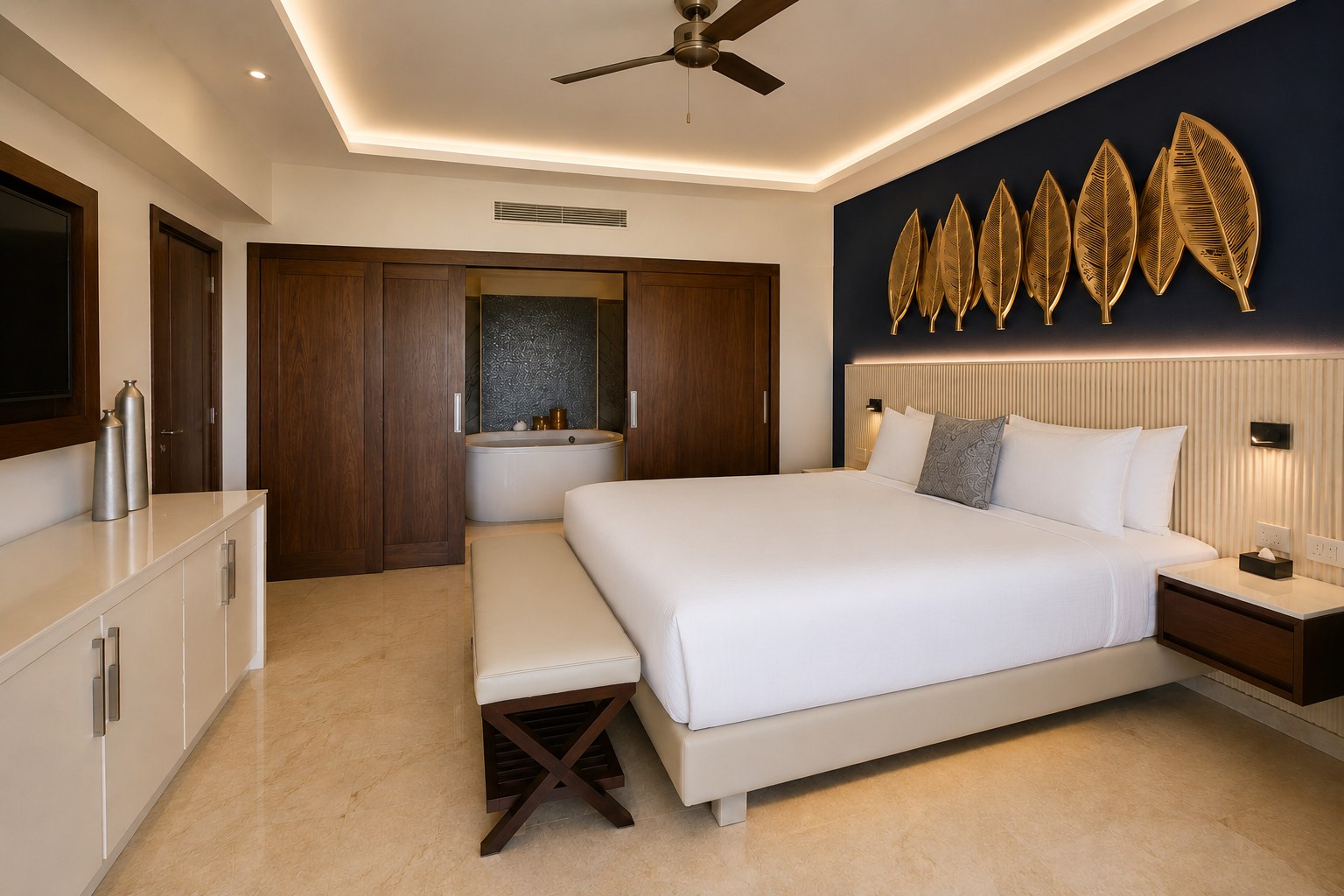 Luxury Chairman Suite Ocean View bedroom