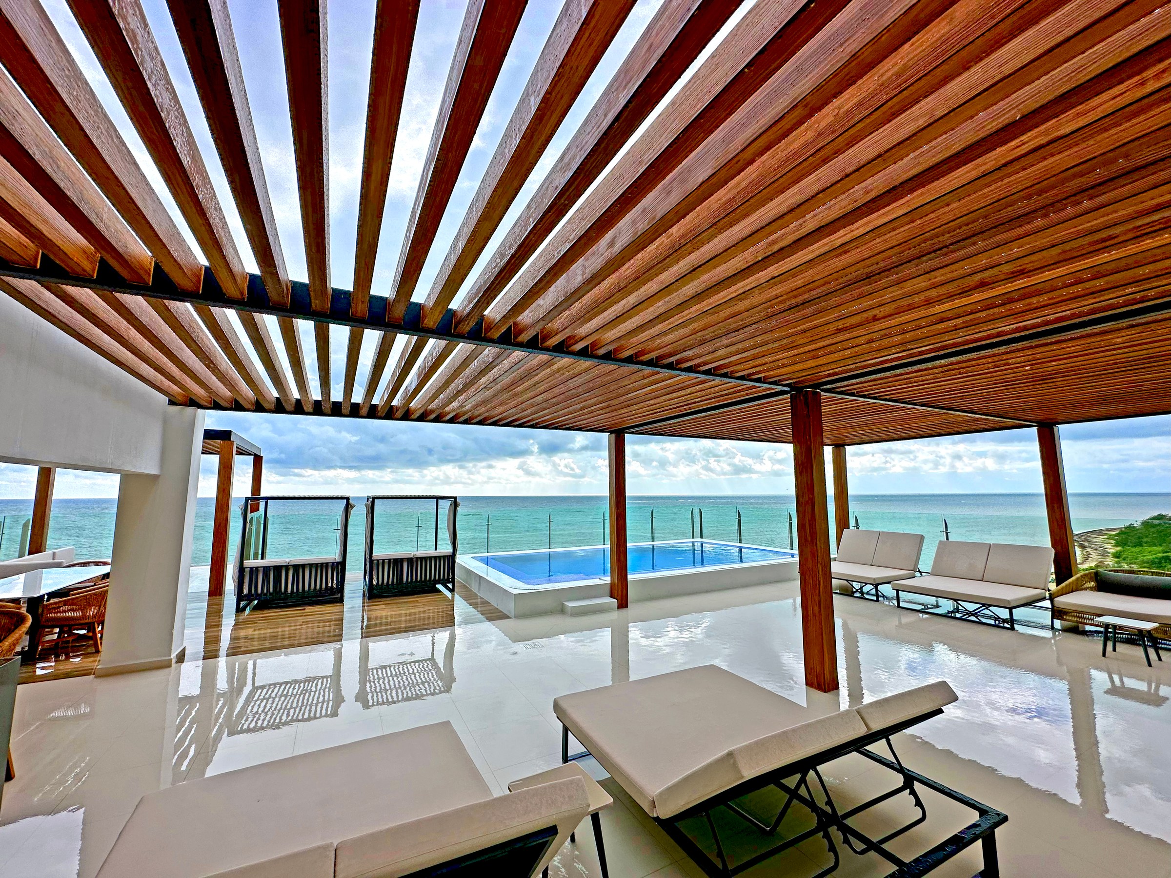 Sky Chairman Suite terrace